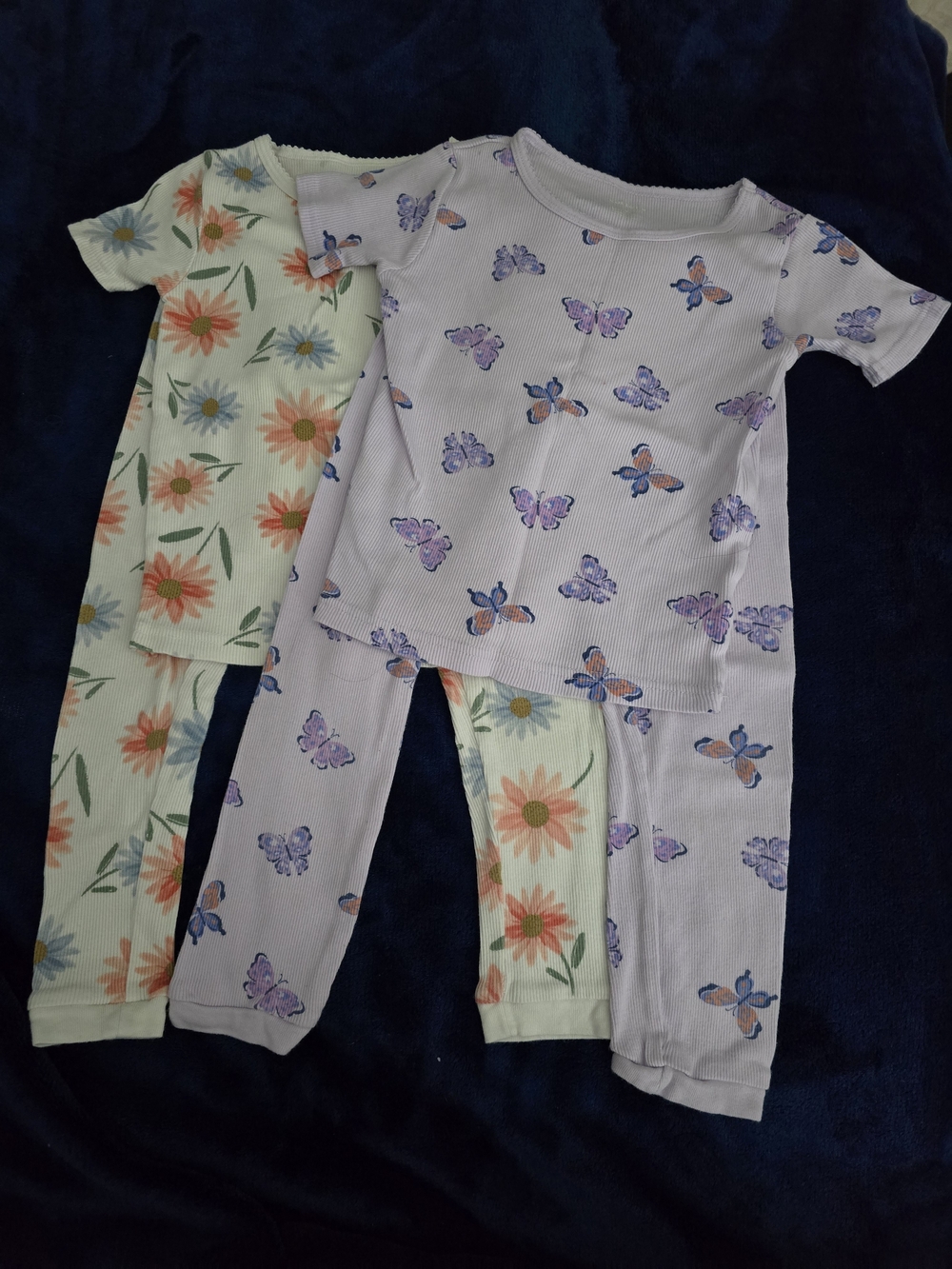 Carter's 2-Pack Short Sleeve Pajama Sets in Lavender & Cream Floral